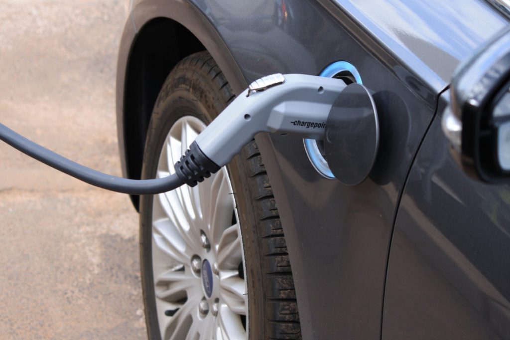 massachusetts-popular-electric-vehicle-rebates-are-about-to-shrink
